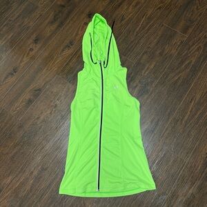LORNA JANE ACTIVE RACERBACK ZIP UP HOODED NEON CHARTREUSE SLEEVELESS TOP